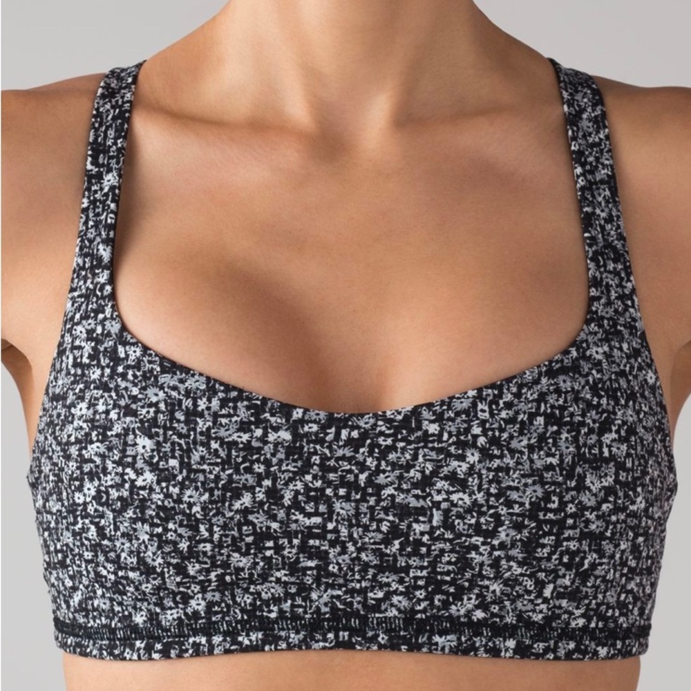 Lululemon‎ Free To Be Bra - black white speckled